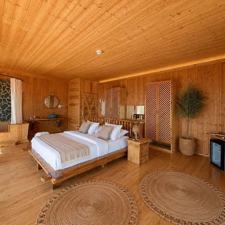 Heaven Faralya *
